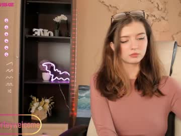 webcam girl shirleywatson image #4094598