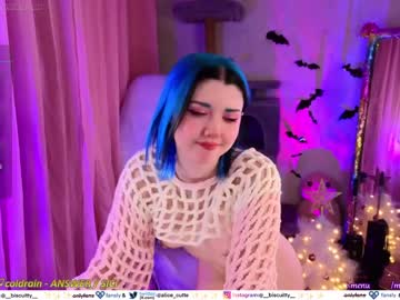 webcam girl _biscuitty image #5834123