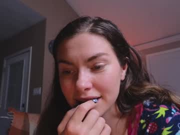 webcam girl chroniclove image #8147123