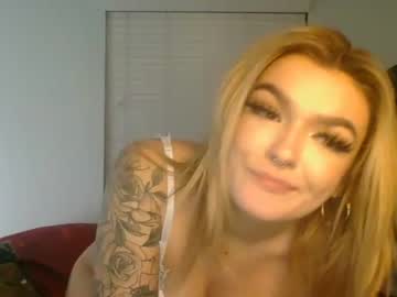 webcam girl emilynoah00 image #1572316