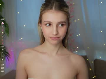 webcam girl fluffy_angel image #8349648
