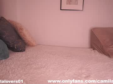 webcam girl camilalovers01 image #6704136