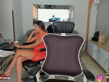 webcam couple emillybrowm image #4890088