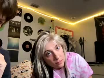 webcam couple dousometimescry1 image #6697049