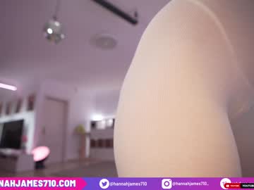 webcam girl hannahjames710 image #1116654