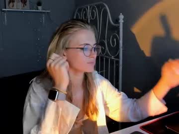 webcam girl linellali image #2449748