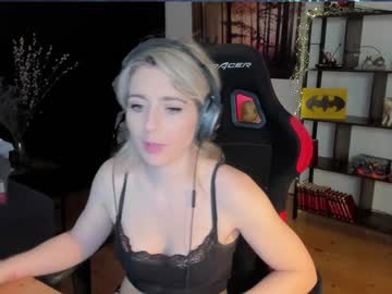 webcam girl kimilee22 image #4748816