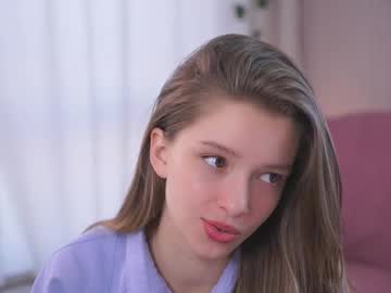 webcam girl little_poetry image #8974665