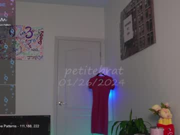 webcam girl petitebrat image #6213279
