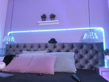 webcam girl naomii_soto image #8398861