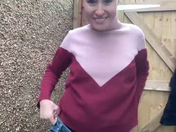 webcam girl eatmypie69 image #6289675