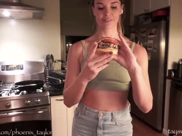 webcam girl phoenix_taylor image #3535946