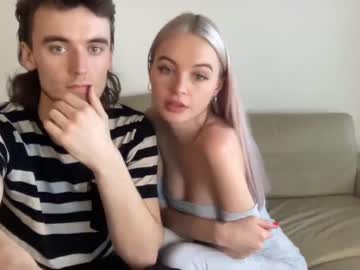webcam couple babzzplaytime image #1209712