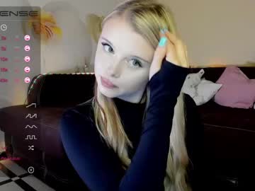 webcam girl blonde__outlaw image #1929192