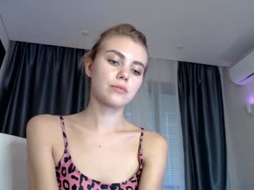 webcam girl amourvenenum image #2856432