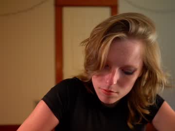 webcam girl crimsonxrapture image #2179184