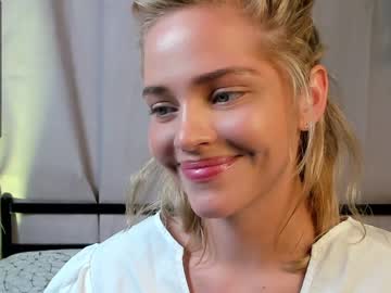 webcam girl dollorrie image #2272575