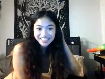 webcam girl skii_yee image #5289779