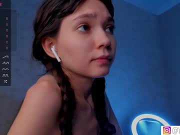webcam girl bzzzme image #6359306