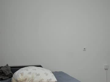 webcam girl crystal_angells image #8117875