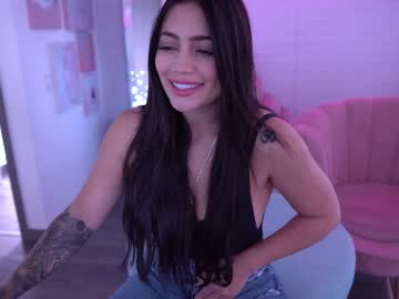 webcam girl ashlyeroberts1 image #712371