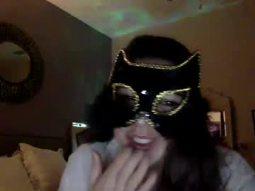 webcam girl greek_goddess777 image #8184757