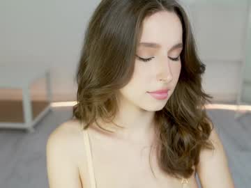 webcam girl silent_chill image #7173440