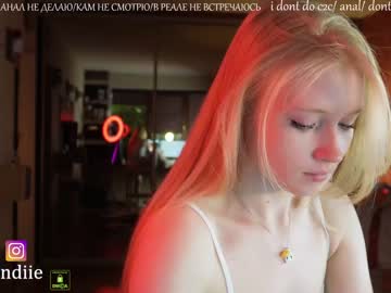 webcam girl bestblondiiecb image #4556142