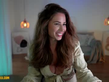 webcam girl provocatrixx image #2150006