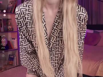 webcam girl _icecrystal image #7623437
