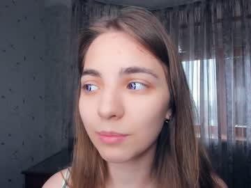 webcam girl shy_media image #4467712
