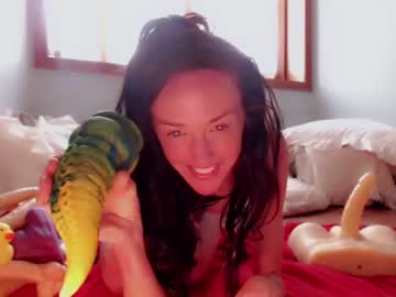 webcam girl lilrosiedoll image #1833323