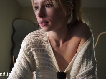 webcam girl bestblondiiecb image #9151332