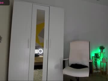 webcam girl roxy_blue_eyed_ image #5615368
