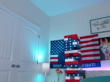webcam girl holihurricane image #7594335
