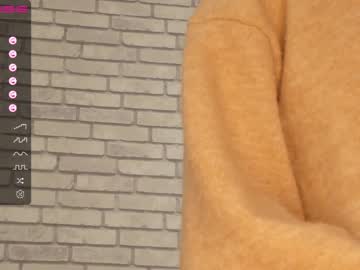webcam girl carolynjacquelins image #3169527