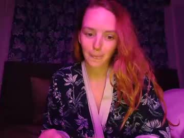 webcam girl willowrae0611 image #7409590