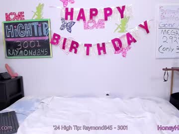 webcam girl honeyhasbuns image #6916379