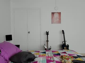 webcam girl kellytesh image #5193635