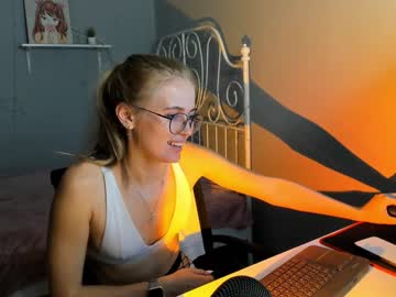 webcam girl linellali image #2462564