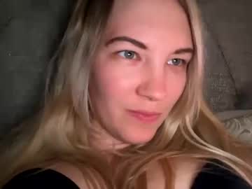 webcam girl mariah95 image #2181609