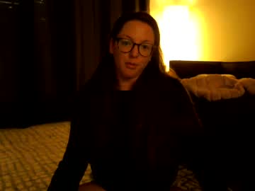 webcam girl ladylunchables image #2417722