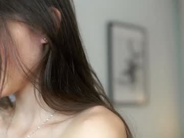 webcam girl peek_in_my_window image #7550728