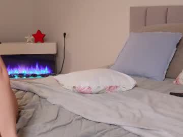 webcam girl ella_twinkle image #9562815