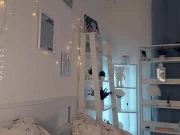 webcam girl shiningdawn image #8960602