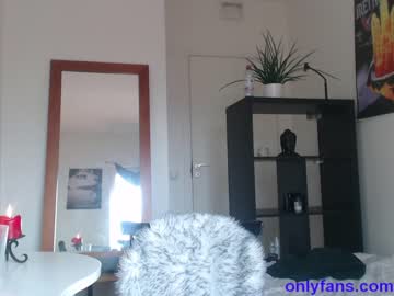 webcam man sonic12_12 image #5342197