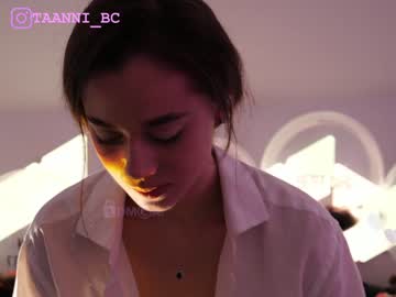 webcam girl taanni_bc image #5672111