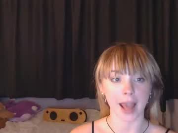 webcam couple maevenelijah image #9507643
