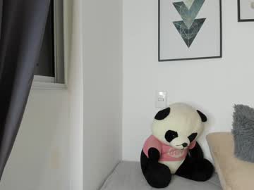 webcam girl abigail_w image #9428918