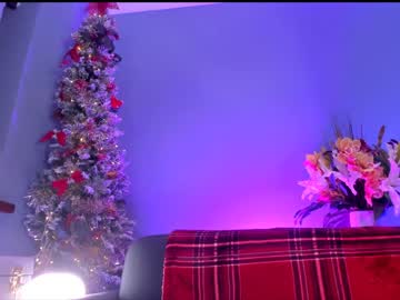 webcam girl littlee33 image #5869680